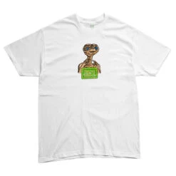 SHAKE JUNT FRIEND TEE