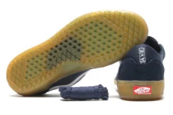 VANS AVE SHOES 10 VANS AVE SHOES -Modern Skate Store 11 23 21vansavenavy3 1100x ad931a4f 44dc 486d 9e9c ac886a5d245e