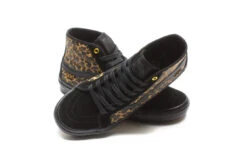 VANS CHER STRAUBERRY X SKATE SK8-HI DECON SHOES 8 VANS CHER STRAUBERRY X SKATE SK8-HI DECON SHOES -Modern Skate Store 6 11 21 Sk8 Hi Cher6 1100x bdeec3bb 58f1 46e1 84bf 4058b80fcd29