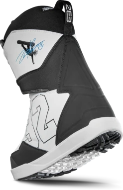 THIRTYTWO LASHED DOUBLE BOA MEN'S SNOWBOARD BOOT -Modern Skate Store 8105000505 110 B 001 2048x a45b4466 6f79 42b6 b251 3e5738e96490