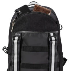 187 SWITCH BACKPACK -Modern Skate Store D439091 1024x1024 2b6df177 94cf 4e28 8691 3749c7460213