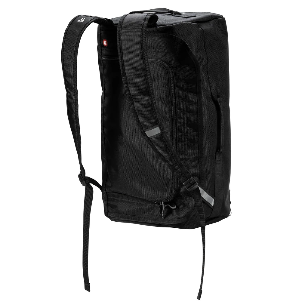 TRIPLE 8 GEAR40 DUFFELPACK TRIPLE 8 GEAR40 DUFFELPACK -Modern Skate Store D439108 1024x1024 9c66ef68 a4aa 4152 abec c36af4f26def