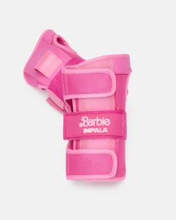 IMPALA PROTECTIVE SET-BARBIE PINK 4 IMPALA PROTECTIVE SET-BARBIE PINK -Modern Skate Store ECOMM BARBIEPINKPROTECTIVE PRODUCTPAGE 03 1100x 7edce262 225c 48ad bda1 4245ee2f39d4