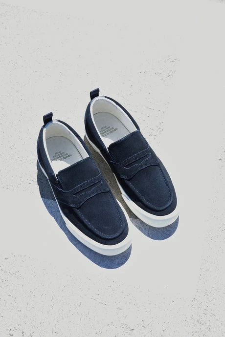 HOURS IS YOURS COHIBA SLS30 MEN'S SHOES HOURS IS YOURS COHIBA SLS30 MEN'S SHOES -Modern Skate Store HOURSISYOURSBryanHermanCohibaSL30NavyCream 10 460x 651f5ac8 9672 4a60 b483 ce4a1537ec3b