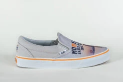 VANS CLASSIC SLIP-ON SHOES
