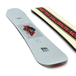 SALAMON KICKBACK SNOWBOARD -Modern Skate Store PLANCHEANEIGESALOMON KICKBACK