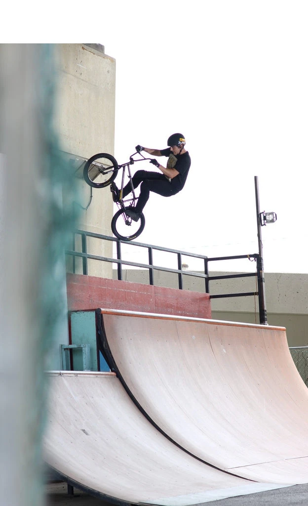 TRIPLE 8 DUAL CERTIFIED V2 HELMET TRIPLE 8 DUAL CERTIFIED V2 HELMET -Modern Skate Store dualcertaction2 1024x1024 872afc50 9204 47e5 9e7c b1bc17c339c6