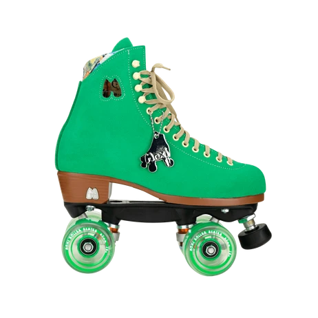 MOXI LOLLY ROLLER SKATES-GREEN APPLE MOXI LOLLY ROLLER SKATES-GREEN APPLE -Modern Skate Store moxi lolly 2021 greenapple outside min 77486.1623357643.462.464
